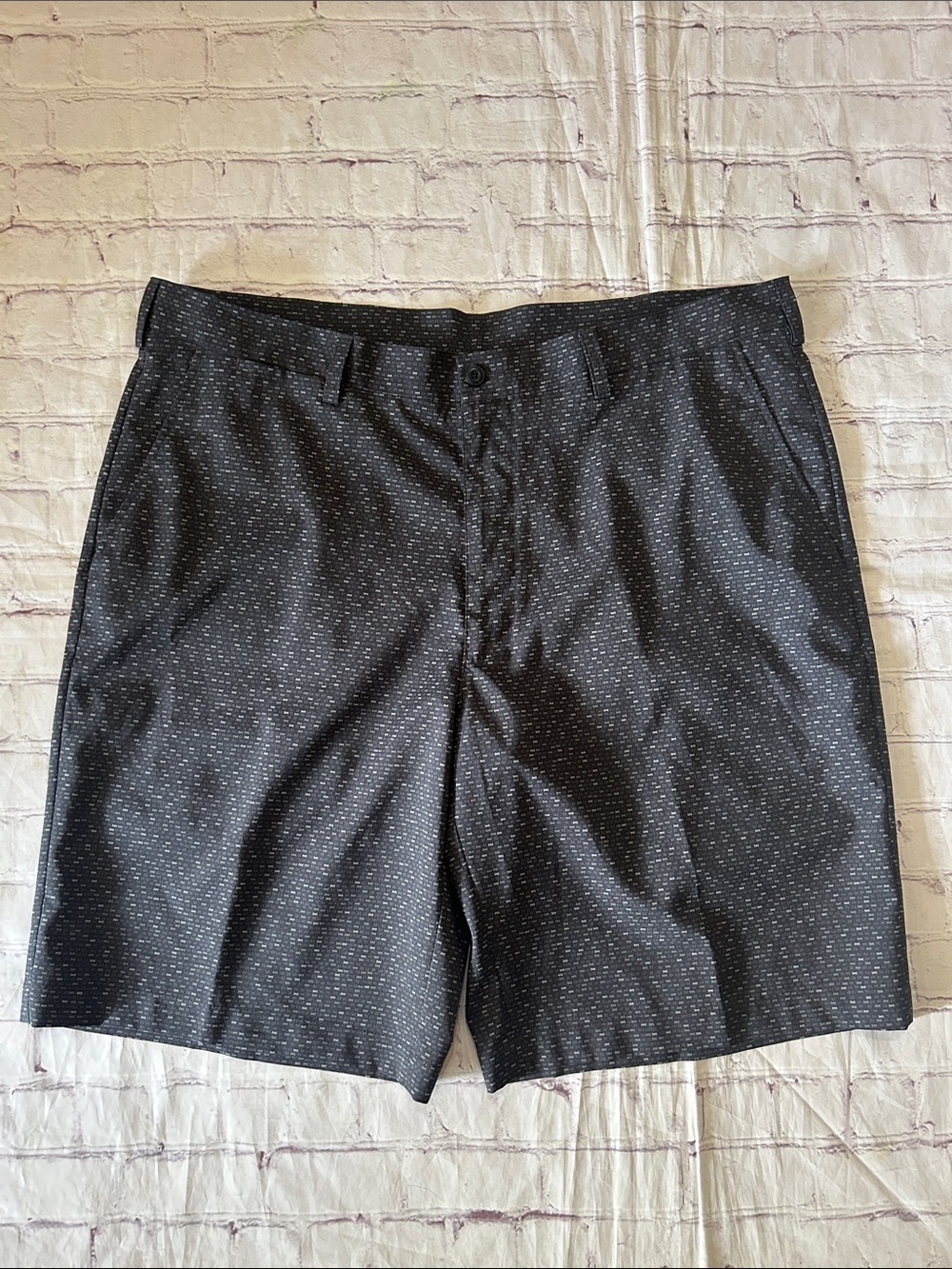 PGA Tour Men’s Black Micro-Pattern Flat Front Performance Golf Shorts Size 38